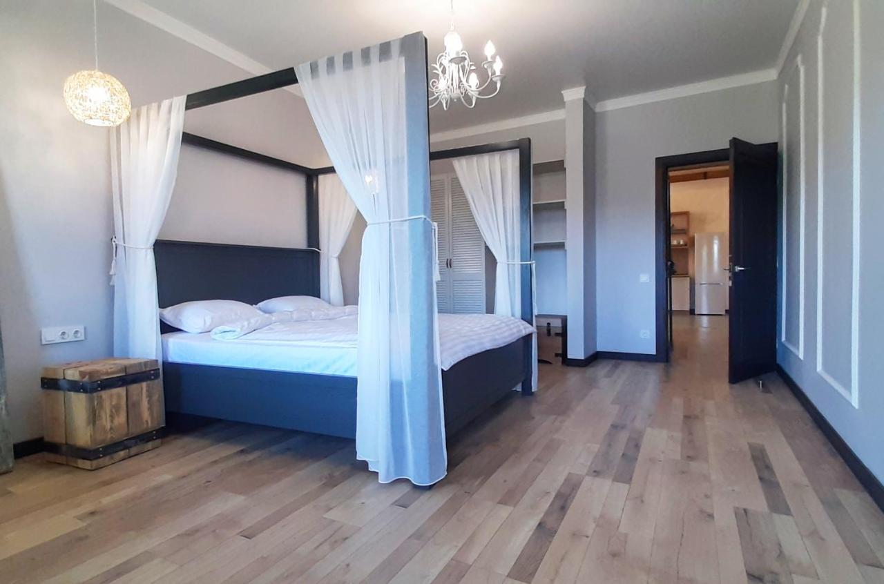 Гетьманські Палати , Старе Місто, 2 Спальні, Балкон-Тераса , 85 М Кв Kamjanez-Podilskyj Exterior foto