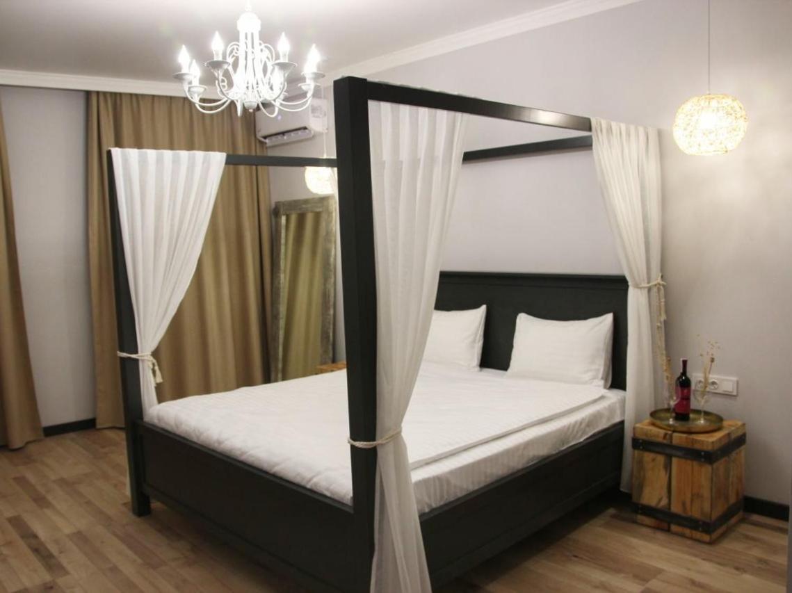 Гетьманські Палати , Старе Місто, 2 Спальні, Балкон-Тераса , 85 М Кв Kamjanez-Podilskyj Exterior foto