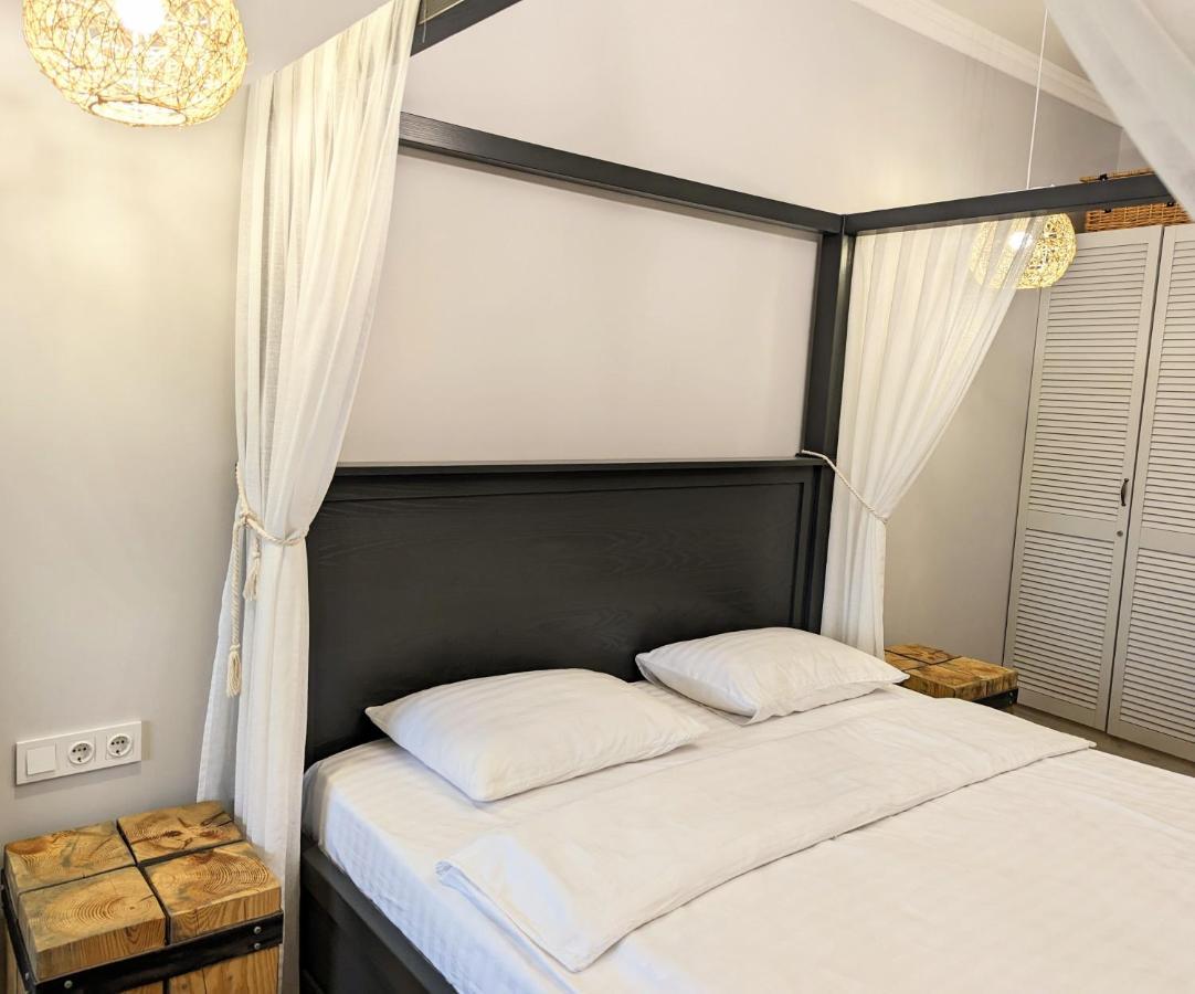 Гетьманські Палати , Старе Місто, 2 Спальні, Балкон-Тераса , 85 М Кв Kamjanez-Podilskyj Exterior foto